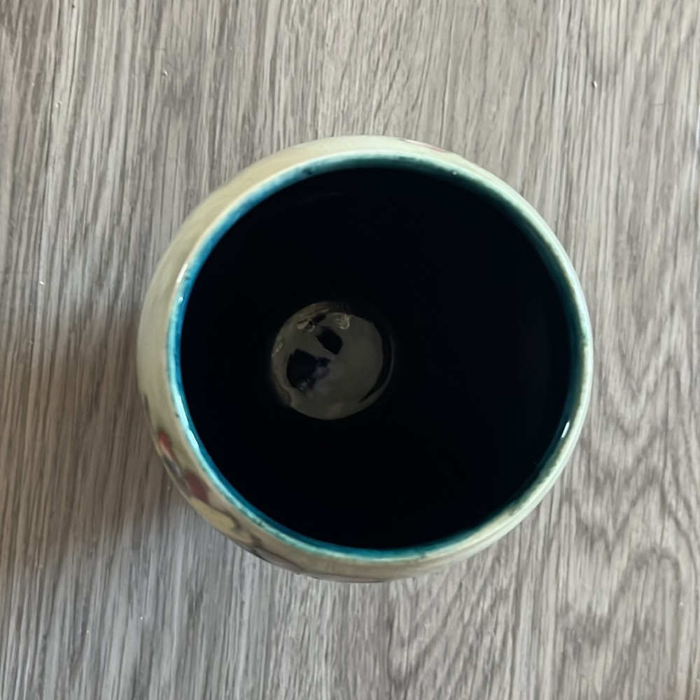 Floral Ceramic Vase with Blue Base vintage! - Picture 5 of 6
